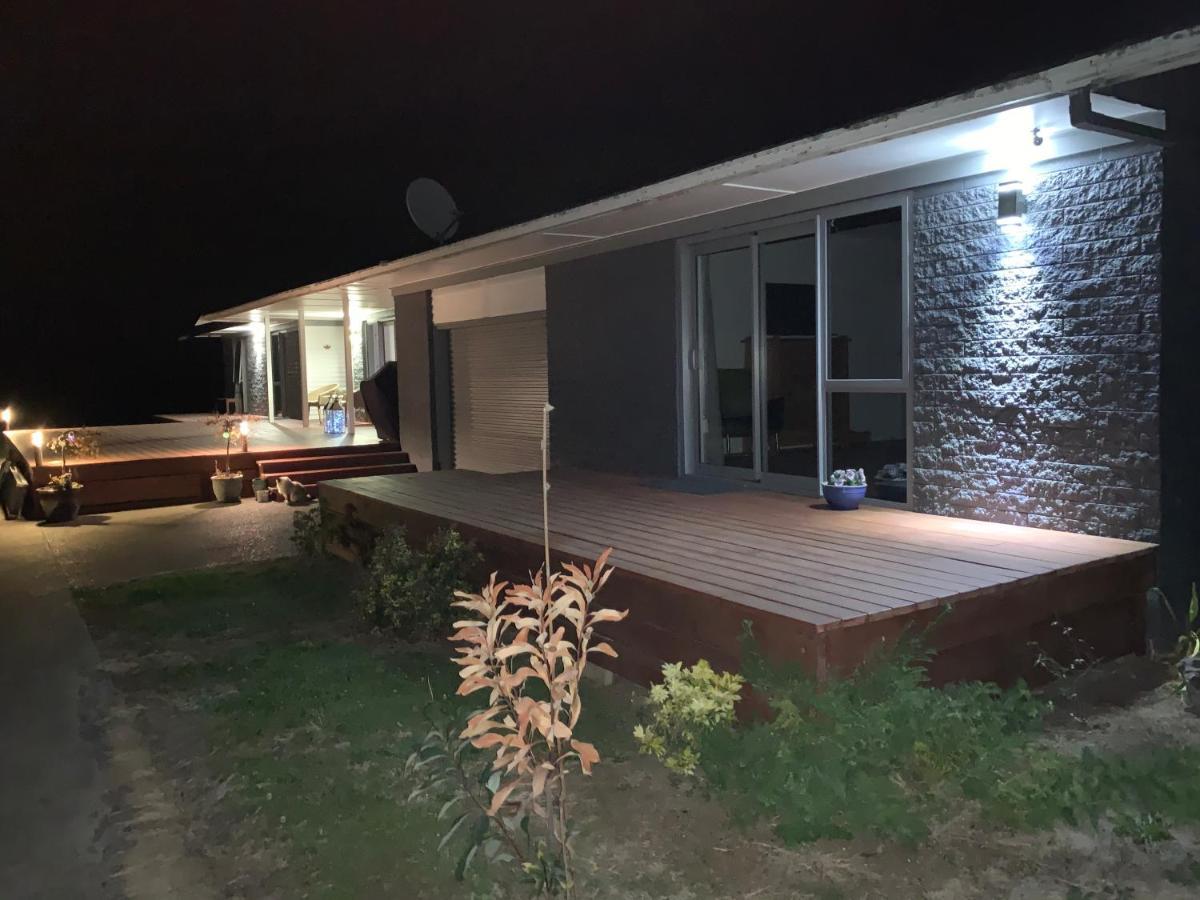 אוטורוהנגה B&B At Whitbourne מראה חיצוני תמונה